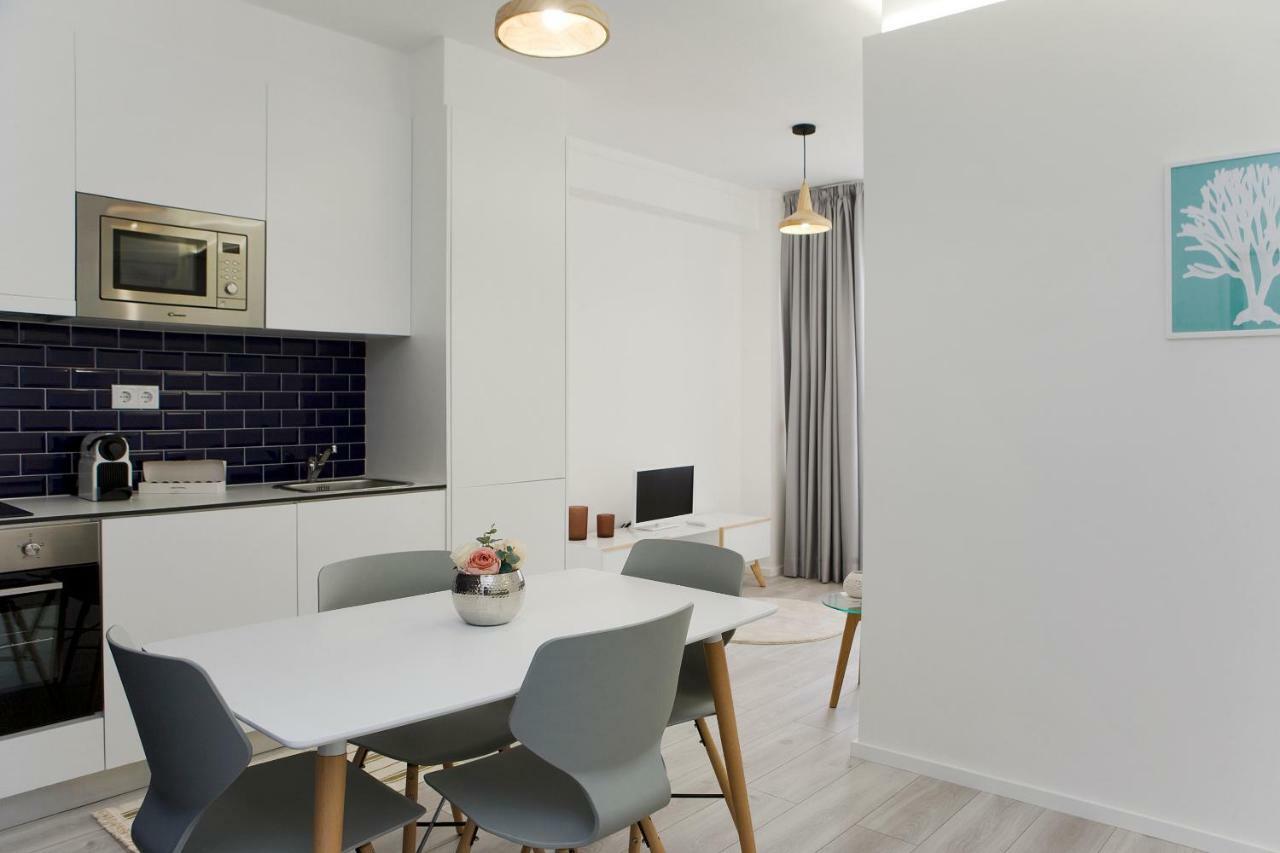 My Modern Homey At Porto Exterior foto
