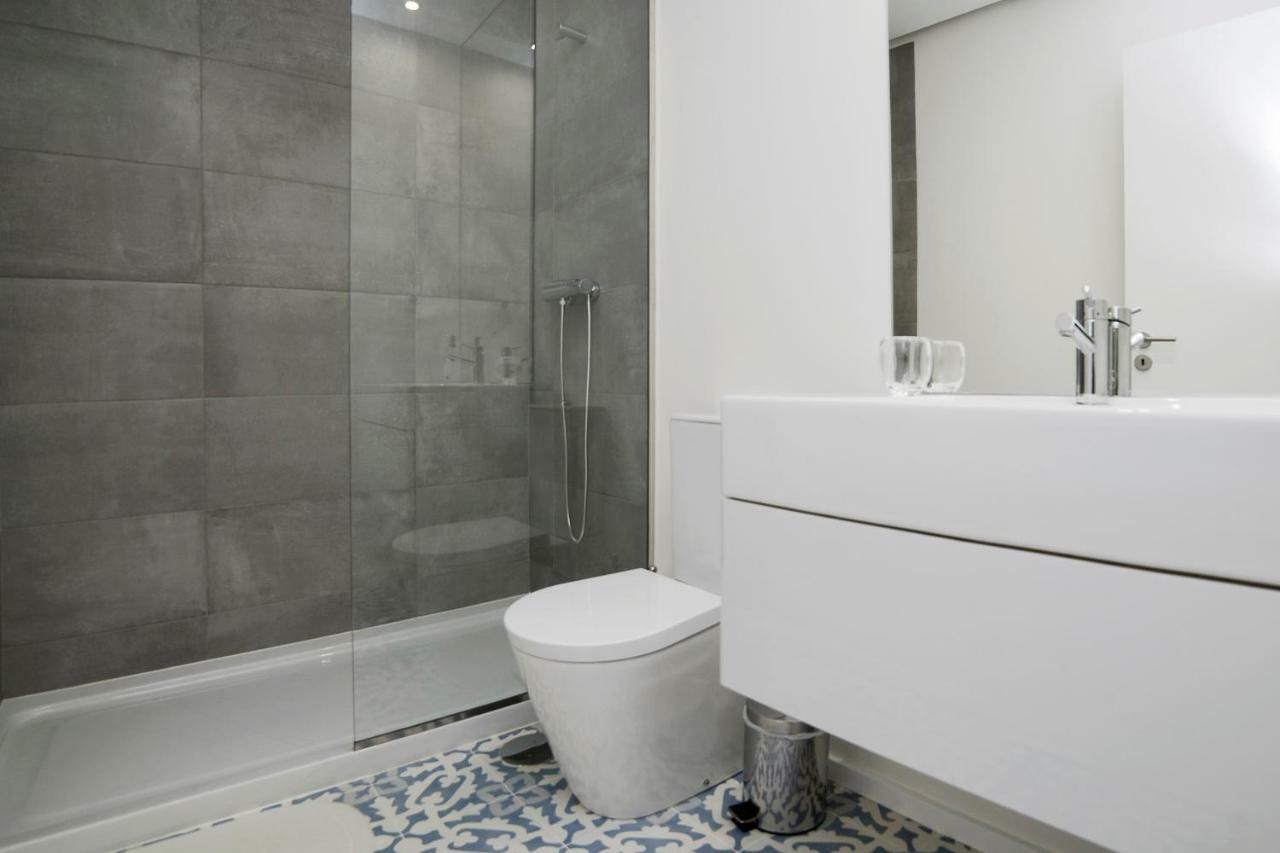 My Modern Homey At Porto Exterior foto